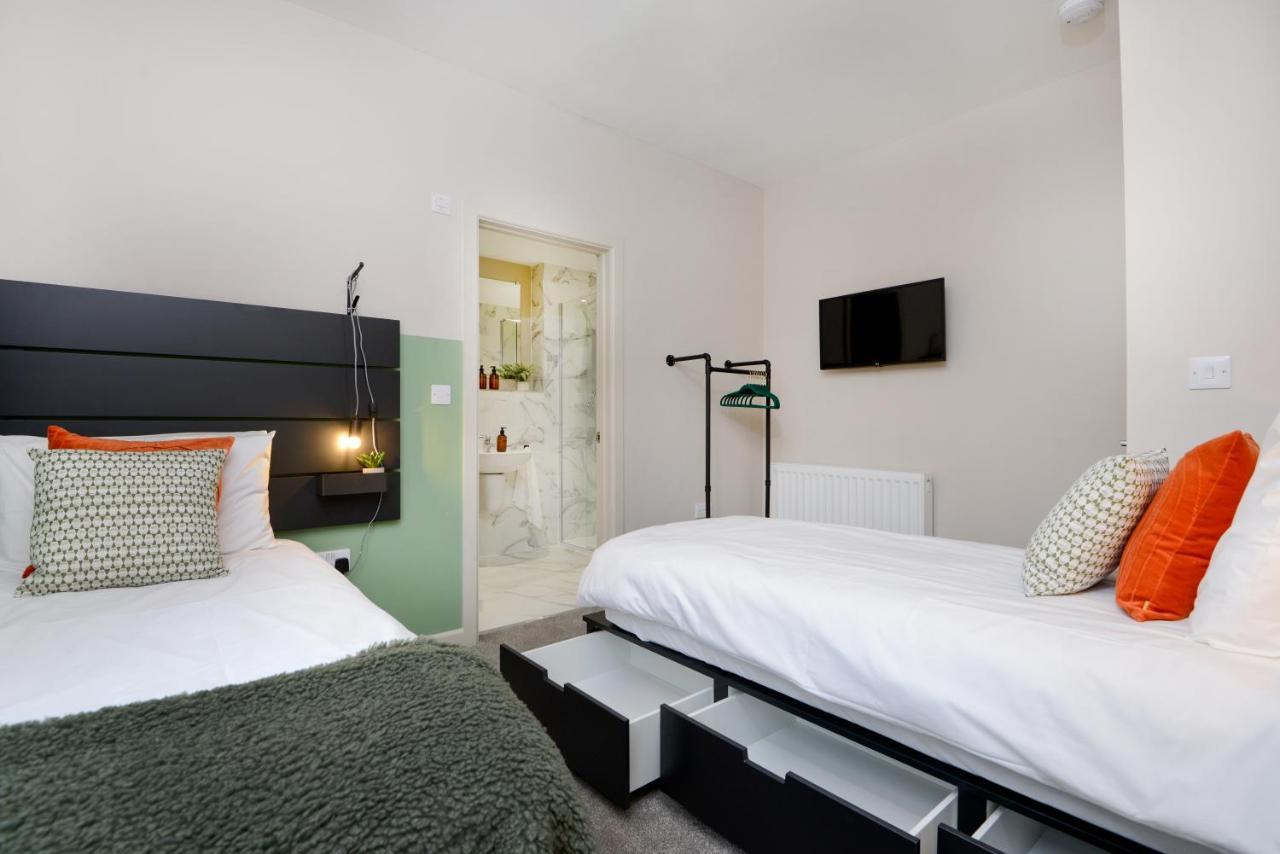 Apartment Three - Free Private Car Park - Sleeps 6 - 3 Shower Rooms - By Ocean City Retreats Plymouth Kültér fotó