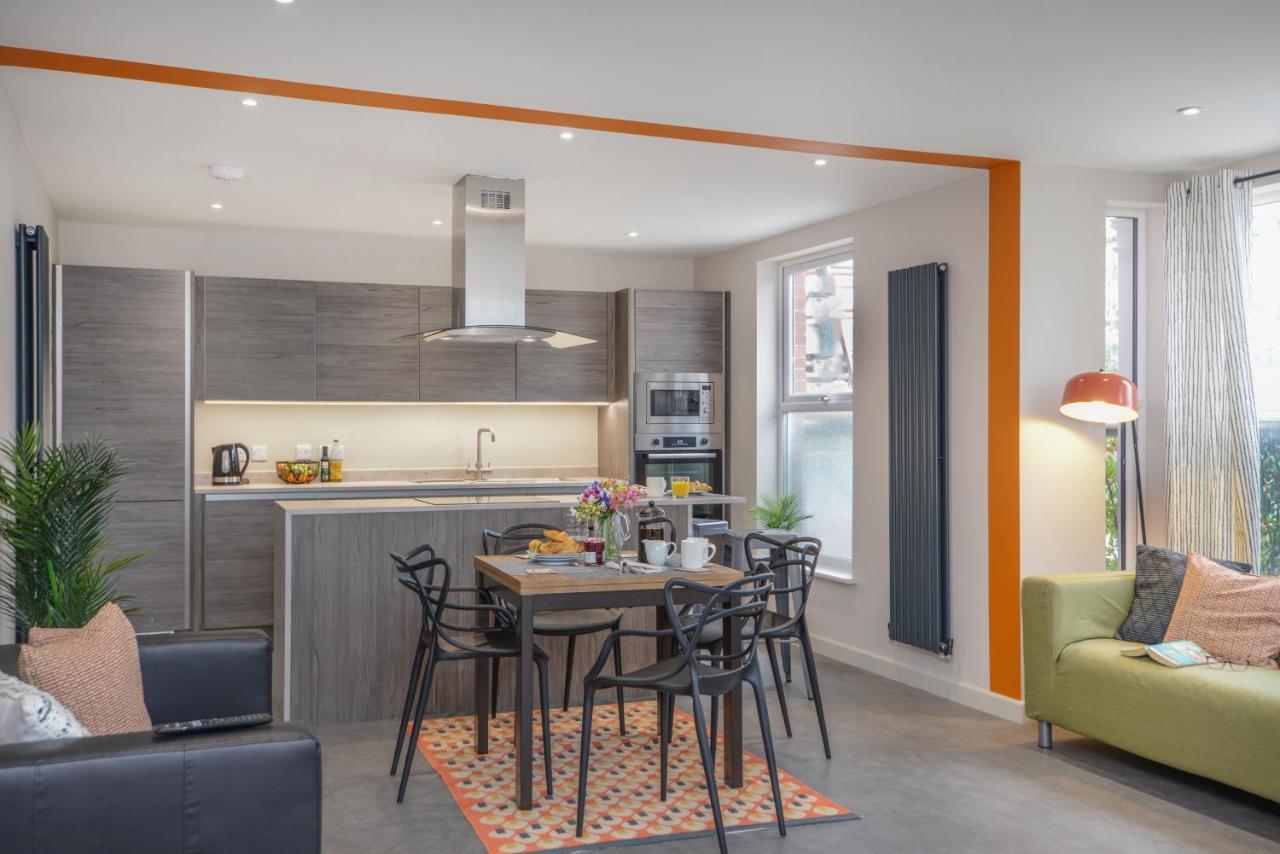 Apartment Three - Free Private Car Park - Sleeps 6 - 3 Shower Rooms - By Ocean City Retreats Plymouth Kültér fotó
