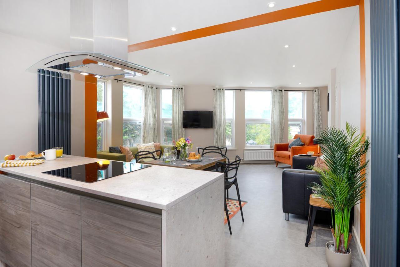 Apartment Three - Free Private Car Park - Sleeps 6 - 3 Shower Rooms - By Ocean City Retreats Plymouth Kültér fotó