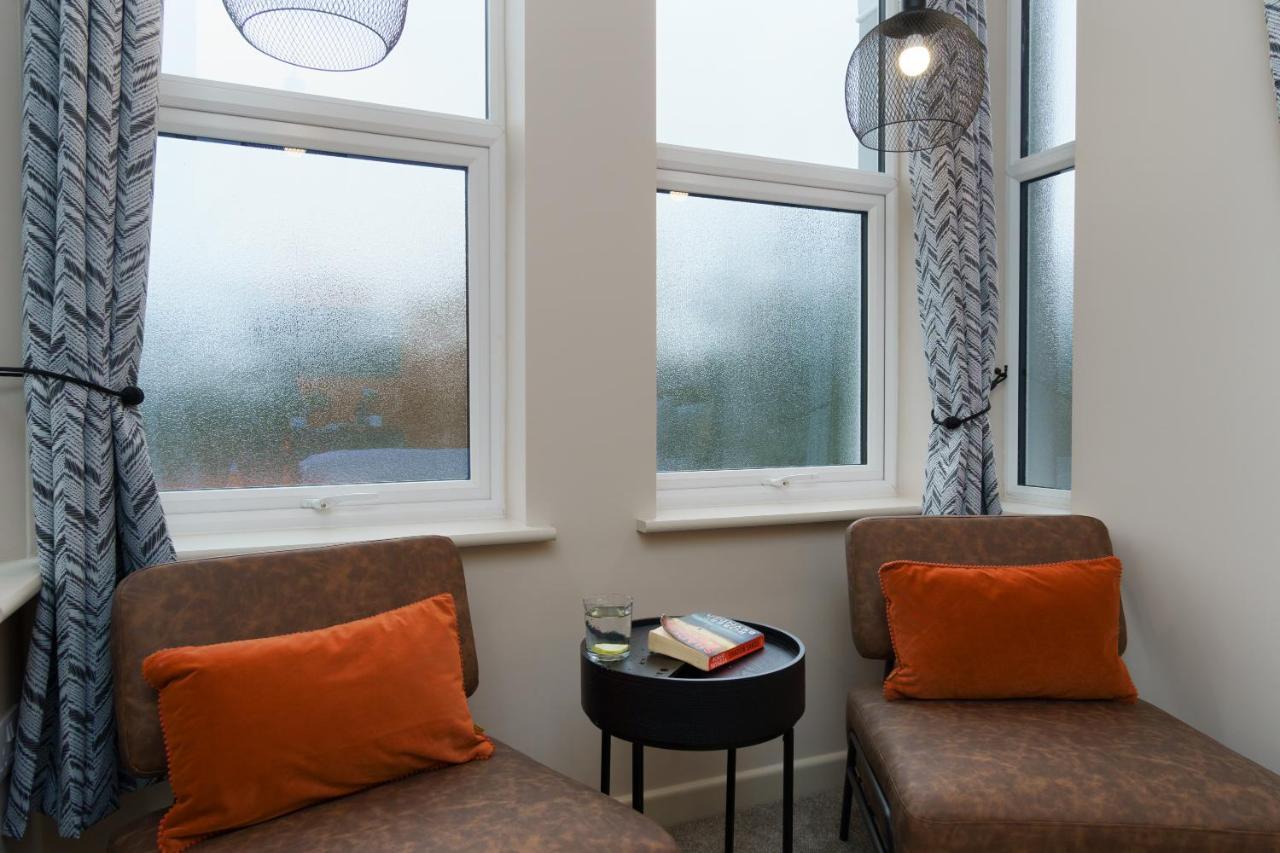 Apartment Three - Free Private Car Park - Sleeps 6 - 3 Shower Rooms - By Ocean City Retreats Plymouth Kültér fotó